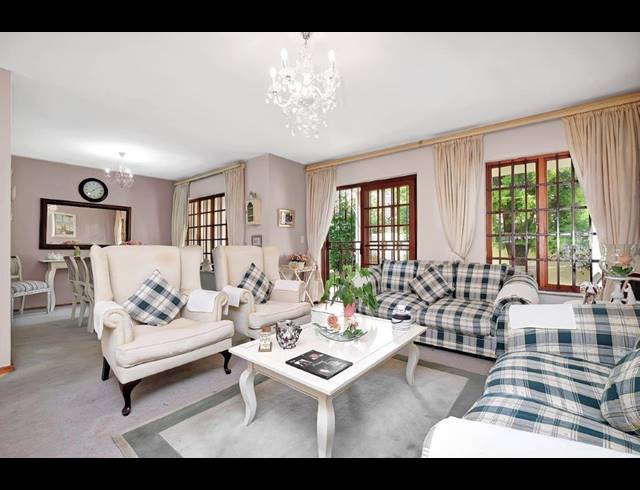 3 BEDROOM DUPLEX FOR SALE IN NORTHWOLD